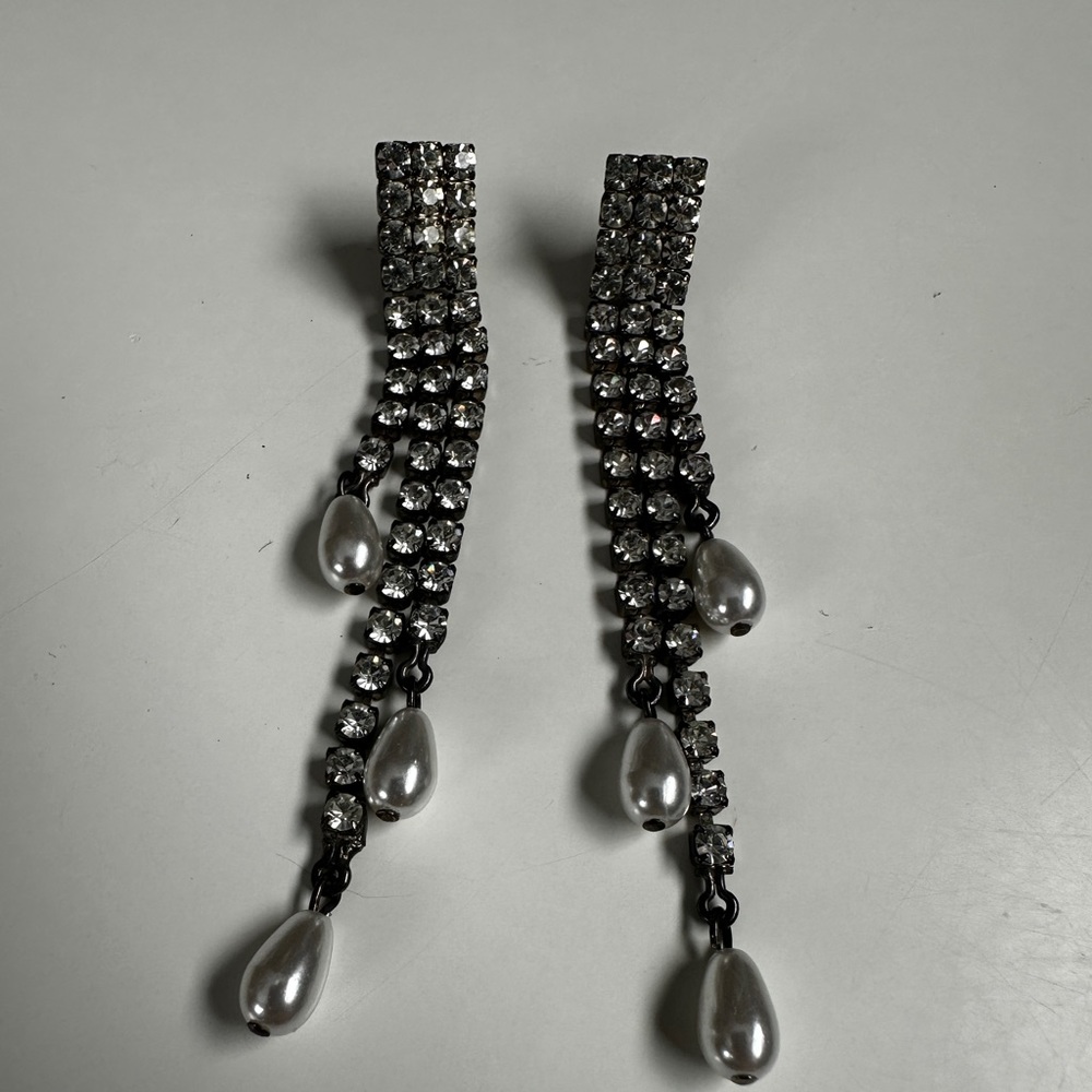 Rhinestone and “pearl” bead earrings